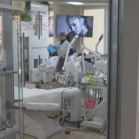 Нова правила: Задължителен тест за алергии преди всяко боядисване, на козметик - след бележка от лекар