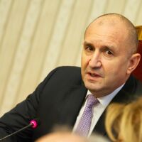 Трети ден консултации: БСП и ИТН при президента на Дондуков“ 2 