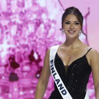 Отнеха титлата на Мис Финландия заради жест, смятан за расистки (СНИМКИ)