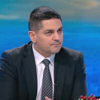 Радостин Василев след боя в НС: Той заплашваше мен и семейството ми, каза, че ще ни се случат лоши неща