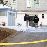 Американската полиция откри тялото на мъж, заподозрян за стрелбата в университета "Браун"