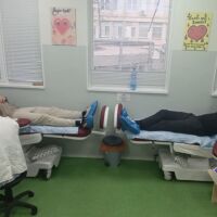 Дванадесетокласници от Велико Търново с инициатива за доброволно даряване на кръв в навечерието на Рождество