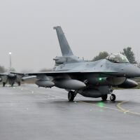 Български пилот на F-16: Самолет, който носи непознати способности за българските ВВС