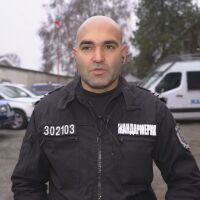 "Полицаят на годината", извадил жена от река: Отворих вратите и влезнах в колата. Водата беше до половината в кабината