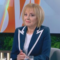 Мая Манолова: Всички партии, които искат сканиращи машини, искат да запазят контролирането на купения вот