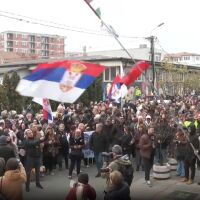 Студентски протести в Сърбия: Недоволство срещу натиск върху университет в Нови пазар