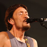 Крис Реа, изпял най-голямата коледна класика, почина на 74-годишна възраст