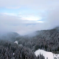 Планински спасители помогнаха на пострадала жена, тръгнала към връх Иречек