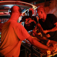 16 загинали при пожар в старчески дом (СНИМКИ и ВИДЕО)