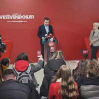 Край на политическата криза: Националистическата партия спечели малко над 49% в Косово