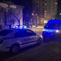 Маскирани въоръжени ограбиха магазин в София, скриха се в жилищен блок (ВИДЕО)