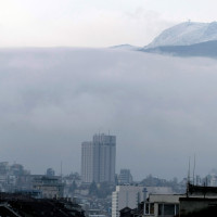 Мъгливо и студено време ни очаква в петък, постепенното температурите ще се повишават