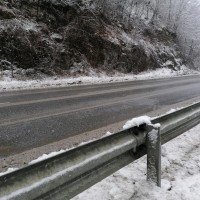 Завъртял се камион затвори Прохода на Републиката