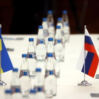 Втори ден на мирни преговори между Русия и Украйна в Женева