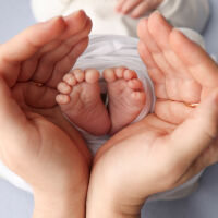 След репортаж на bTV: Ще изследват новородените за още три генетични заболявания