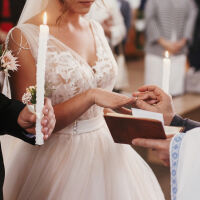 Безплатен църковен брак през февруари