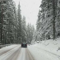 Ограничено е движението през проходите Рожен, Превала и Печинско 