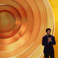 Заради шега за Гренландия и Епстийн: Доналд Тръмп заплаши със съд водещия на наградите „Грами“