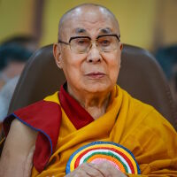 Далай Лама получи „Грами“ за аудиокнига, Китай протестира