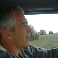 Тайно дете на Джефри Епстийн? Имейли свързват Сара Фъргюсън с шокиращо разкритие