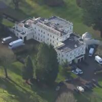 Бившият принц Андрю напусна имението си в Уиндзор 