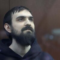 „По дяволите вашата съдебна практика“: Руски комик ще лежи почти 6 години в затвор заради шега