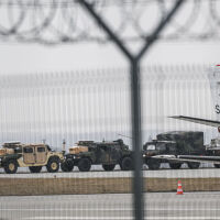 Заради непланирана военна дейност: Затвориха летищата в Люблин и Жешов