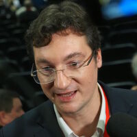 Избраха Крум Зарков за председател на БСП