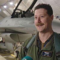 Майор Джейсън Ройко: От САЩ до авиобаза „Граф Игнатиево“, леденото хоро и таратора