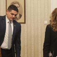 МЕЧ към Йотова: Трябваше да подадете оставка, няма да преговаряме с Вас