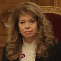 Край на консултациите при президента за служебен премиер. Чака се изборът на Илияна Йотова (ОБЗОР)