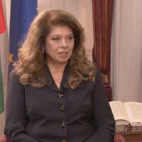 Илияна Йотова пред bTV: Ако Гюров предложи, незабавно ще подпиша указ за оставката на Стоил Цицелков