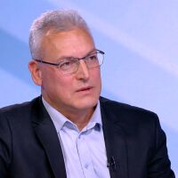 Валери Жаблянов: Демокрацията не е нещо, което може да се плати с пари