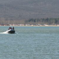 Не са открити телата на екипажа на потъналия кораб край Маслен нос