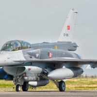 Турски F-16 се разби след излитане, пилотът загина