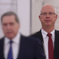 Специалният пратеник на Путин пристигна в Женева. Ще има ли разговори с американската делегация?