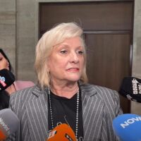 Искра Михайлова: Президент Йотова даде всички министри на ПП-ДБ. Кой стои зад министъра на МВР?