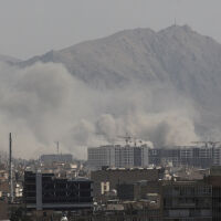 „Ревящият лъв“ разтърси Иран: Поразени са десетки военни цели при атаките на САЩ и Израел