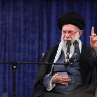 Аятолахът е убит: Али Хаменей - пътят му до върховен лидер на Иран и смъртта му