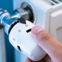 Започва поетапно спиране на парното в София