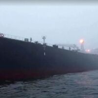 ЕС наложи санкции срещу 41 кораба от „сенчестия флот“ на Русия