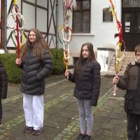 „Сурва весела година“: Малките сурвакари от Враца нарекоха за здраве и късмет