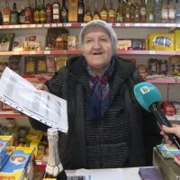 „Внучка ми направи таблица от лева в евро“: Новата валута не притеснява търговците в Северозапада