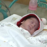 Новата година, нов живот: Първите бебета за 2026 г. и иновативни грижи за новородените