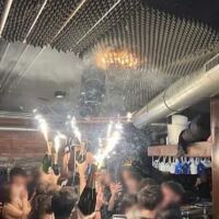 Собственикът на швейцарския бар, в който избухна пожар на Нова година, може да бъде освободен