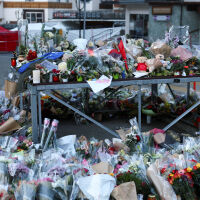 Собственичката на изгорелия бар в Швейцария избягала с касата, докато стотици са се борили за живота си