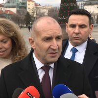 Румен Радев: Тази партия явно вече съществува, след като опонентите ни не спират да я спрягат