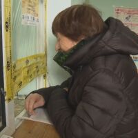 „Ще се оправим някак“: Пенсионерка за първи път пипна евробанкноти