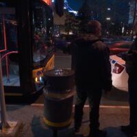 Тролейбус катастрофира с лек автомобил под "Моста на влюбените" в София 