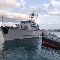 Турският военен кораб "Ариф Екмекчи" акостира в Бургас 